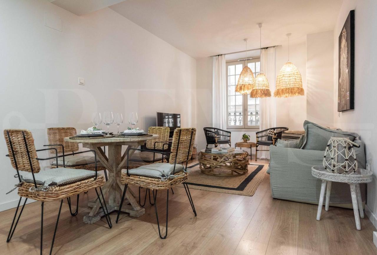 Lovely Boho Apartment With Parking - Historic Center By Rems 马拉加 外观 照片