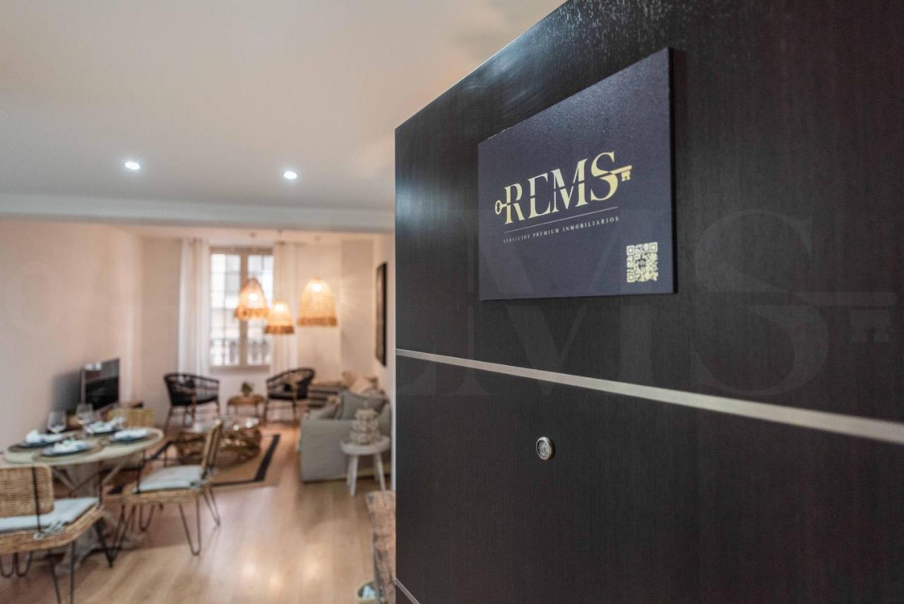 Lovely Boho Apartment With Parking - Historic Center By Rems 马拉加 外观 照片